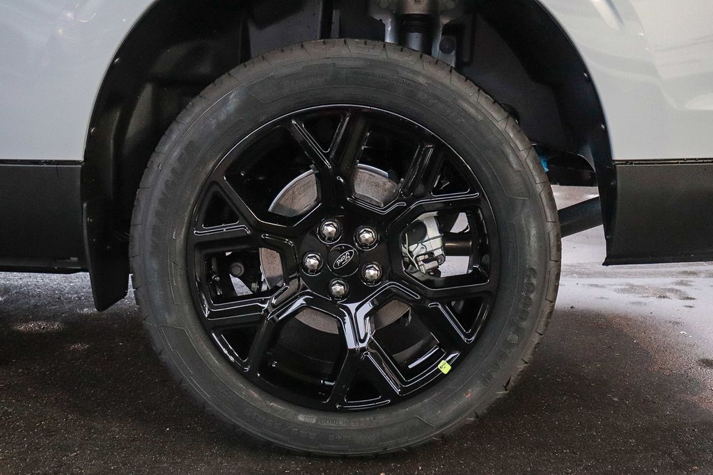 Thumbnail: 2025 Ford Maverick - 7