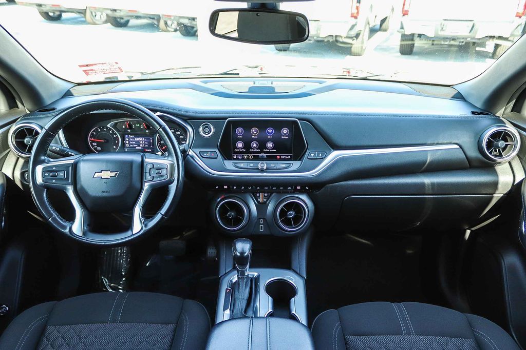 Thumbnail: 2020 Chevrolet Blazer - 2