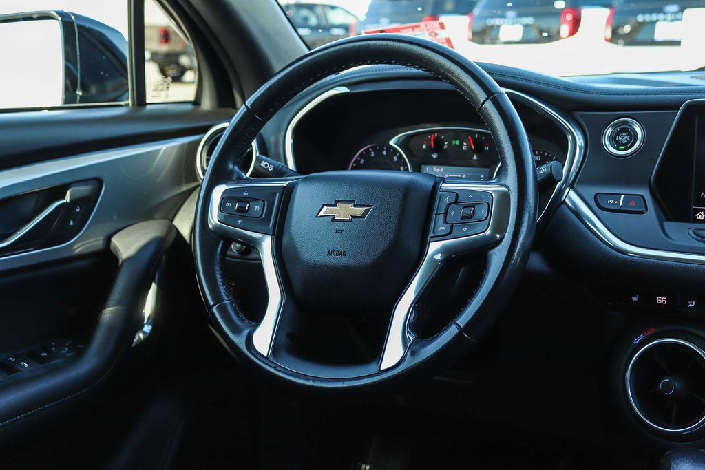 Thumbnail: 2020 Chevrolet Blazer - 8