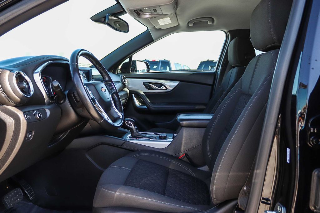 Thumbnail: 2020 Chevrolet Blazer - 10