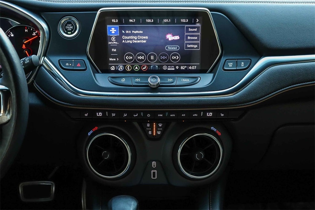 Thumbnail: 2022 Chevrolet Blazer - 12