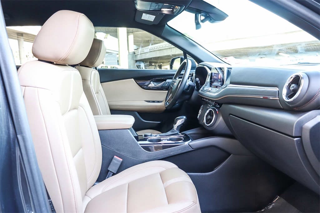 Thumbnail: 2022 Chevrolet Blazer - 9