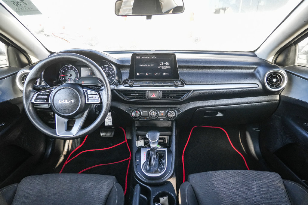 Thumbnail: 2023 Kia Forte - 2