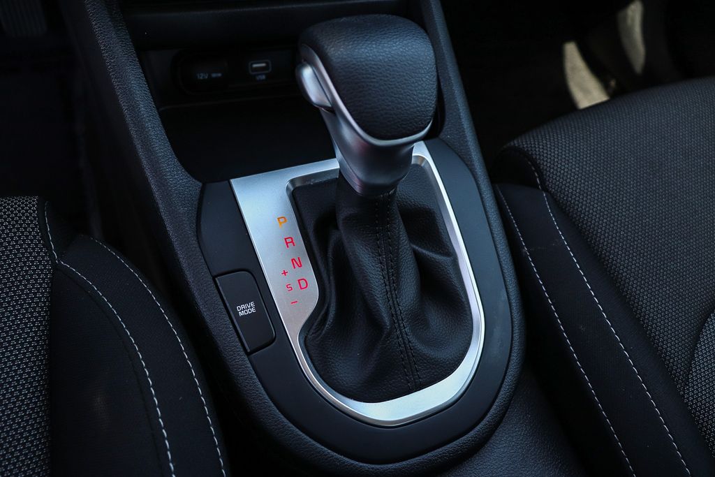 Thumbnail: 2023 Kia Forte - 14