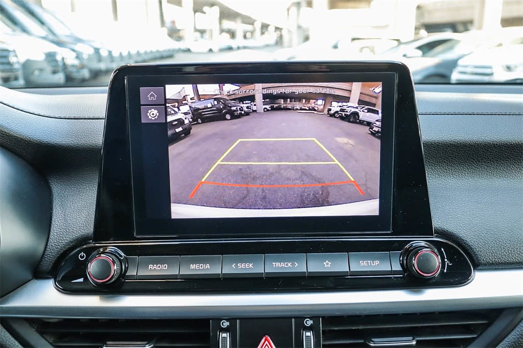 Thumbnail: 2023 Kia Forte - 28