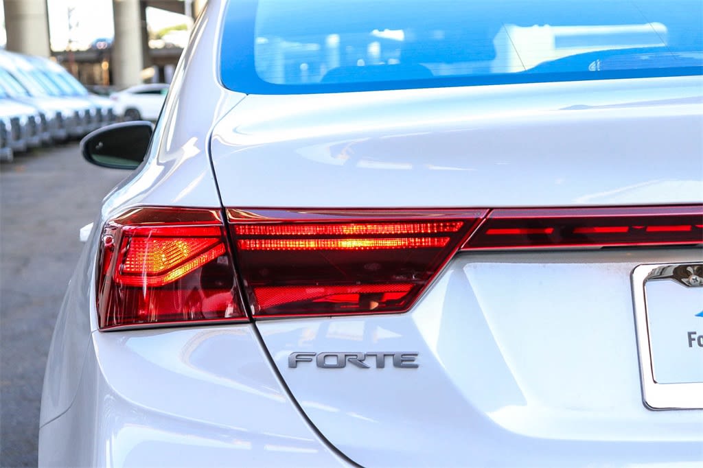 Thumbnail: 2023 Kia Forte - 22