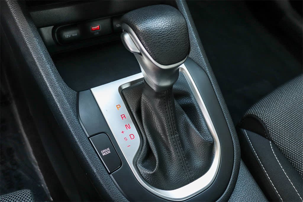 Thumbnail: 2023 Kia Forte - 15