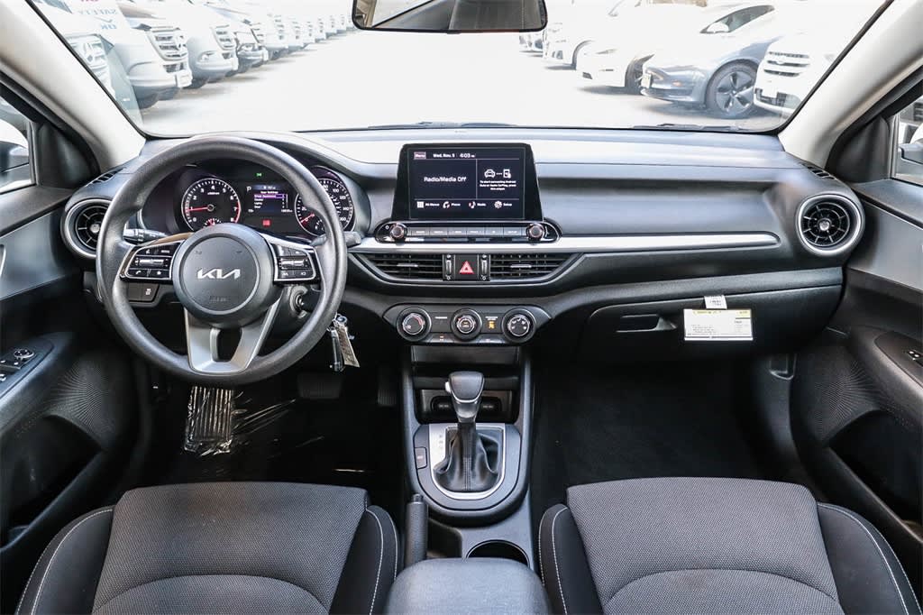 Thumbnail: 2023 Kia Forte - 2