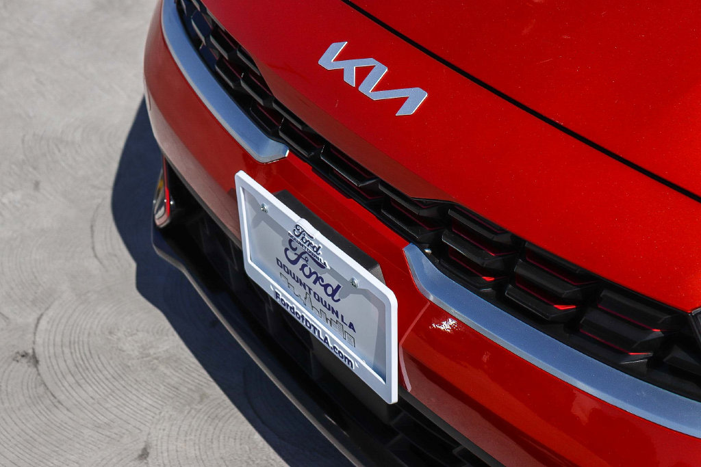 Thumbnail: 2022 Kia Forte - 6