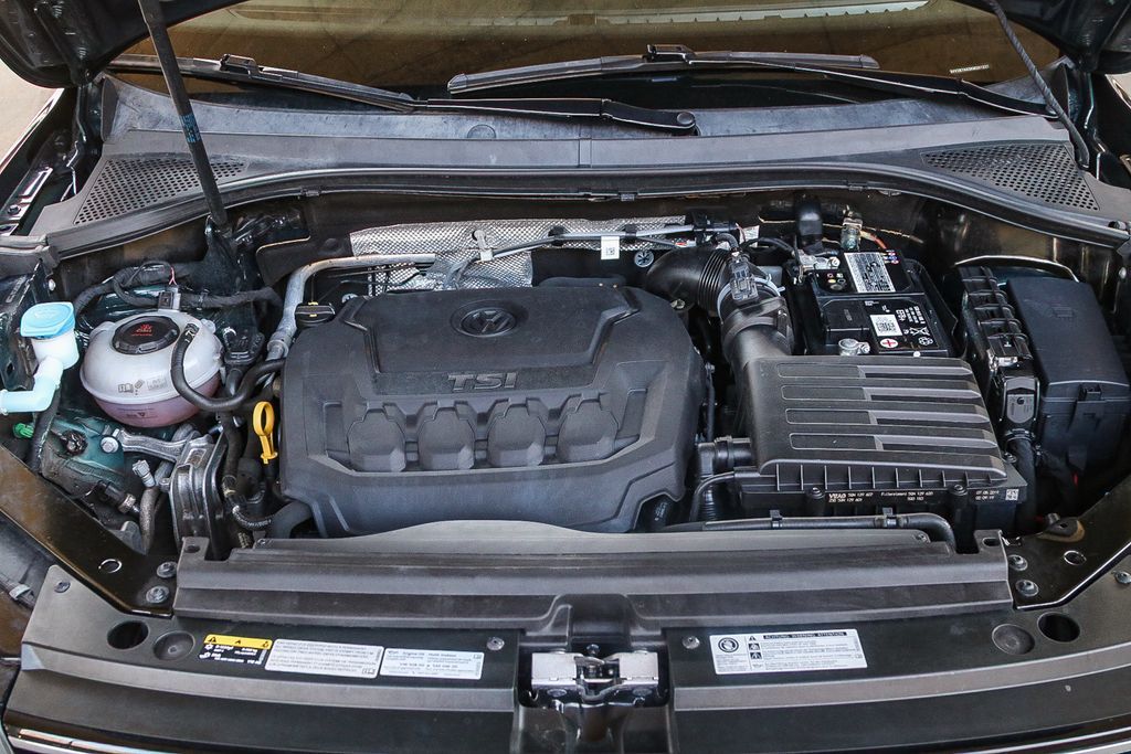 Thumbnail: 2019 Volkswagen Tiguan - 7
