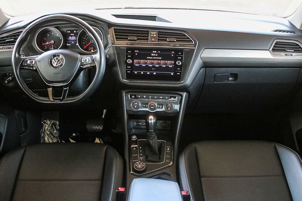 Thumbnail: 2019 Volkswagen Tiguan - 2
