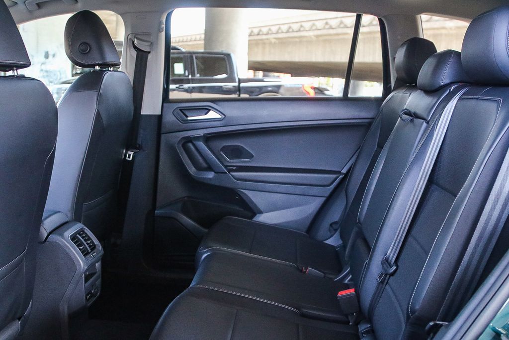 Thumbnail: 2019 Volkswagen Tiguan - 11