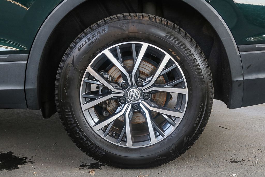 Thumbnail: 2019 Volkswagen Tiguan - 6