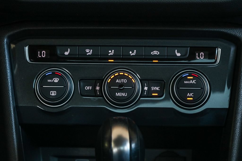 Thumbnail: 2019 Volkswagen Tiguan - 35