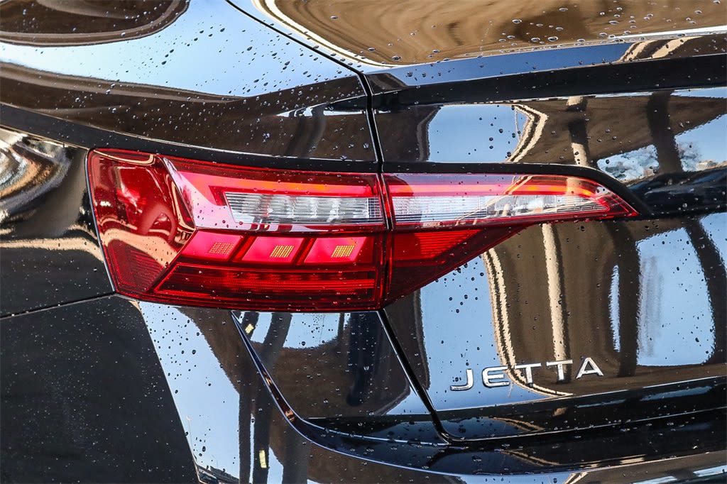 Thumbnail: 2024 Volkswagen Jetta - 22