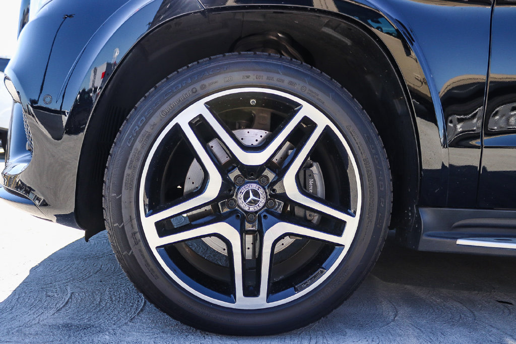 Thumbnail: 2019 Mercedes-Benz GLS - 18