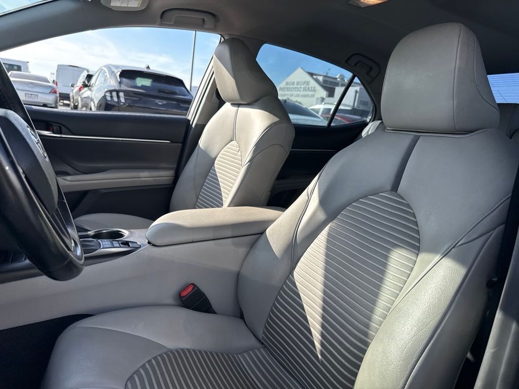 Thumbnail: 2021 Toyota Camry - 7