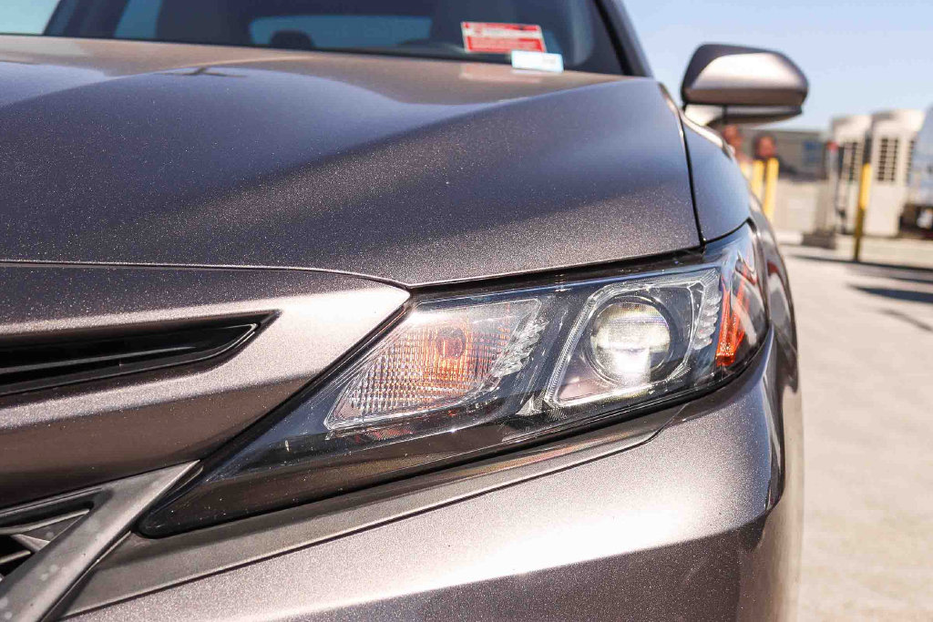 Thumbnail: 2021 Toyota Camry - 20