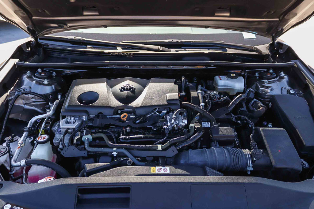 Thumbnail: 2021 Toyota Camry - 9