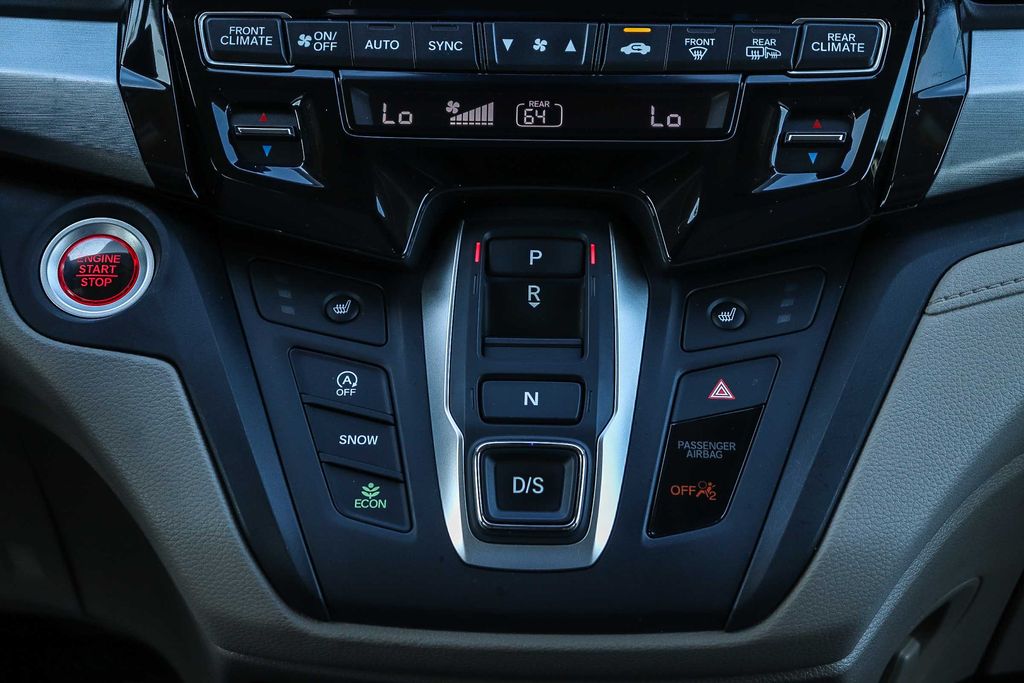 Thumbnail: 2023 Honda Odyssey - 20