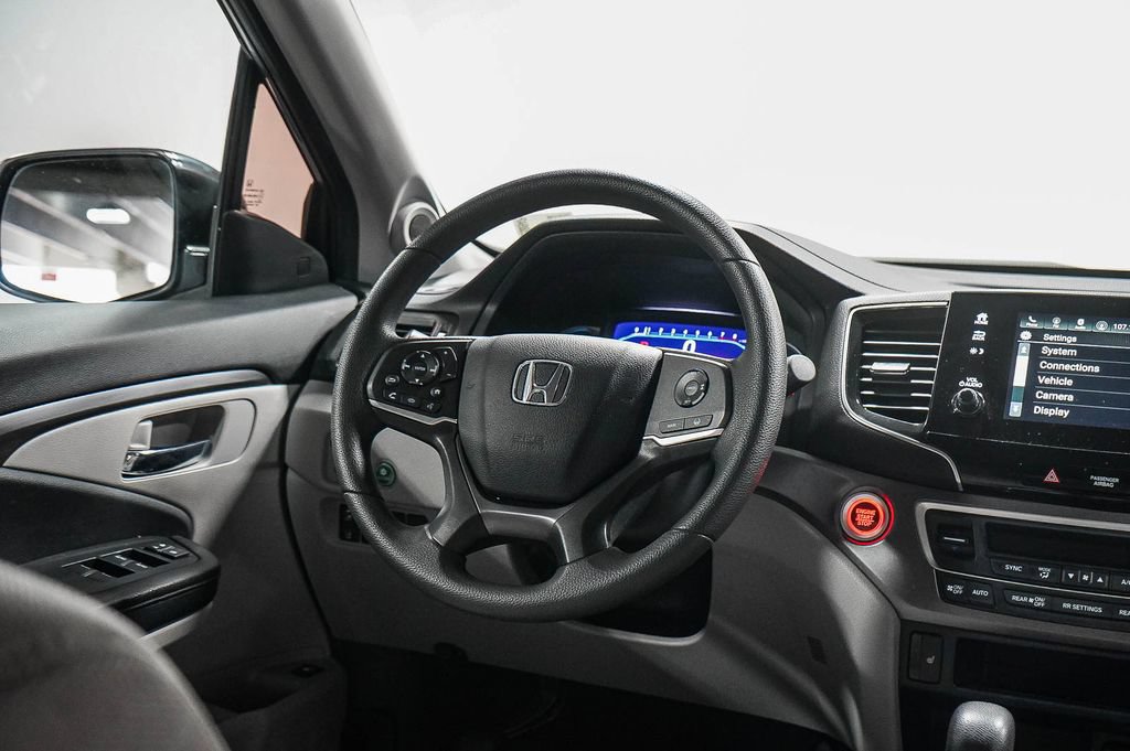 Thumbnail: 2020 Honda Pilot - 13