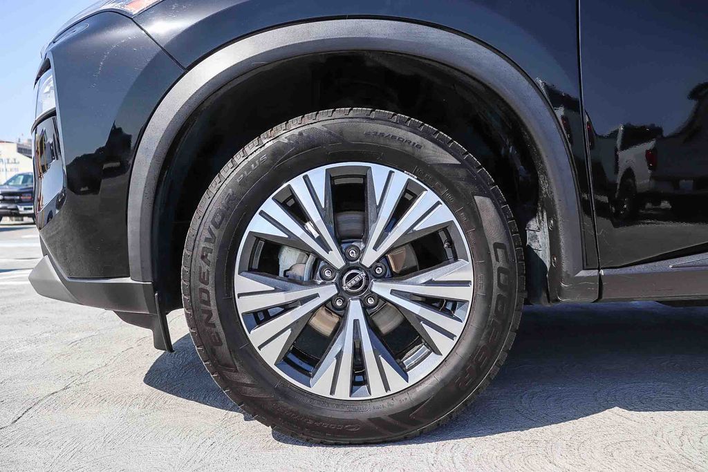 Thumbnail: 2022 Nissan Rogue - 21