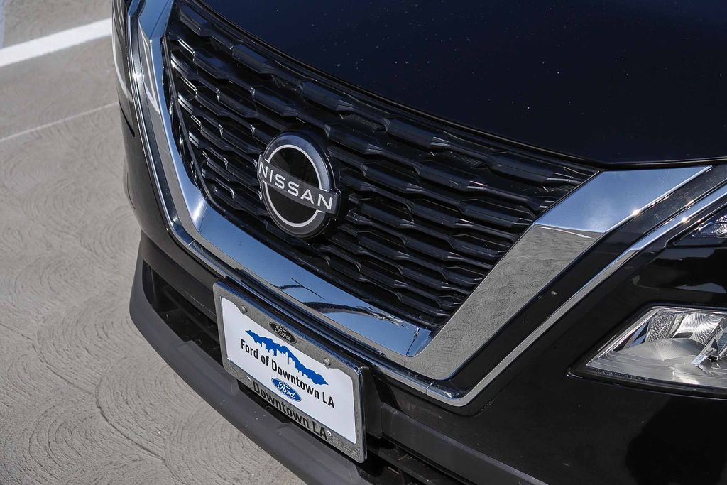 Thumbnail: 2022 Nissan Rogue - 6