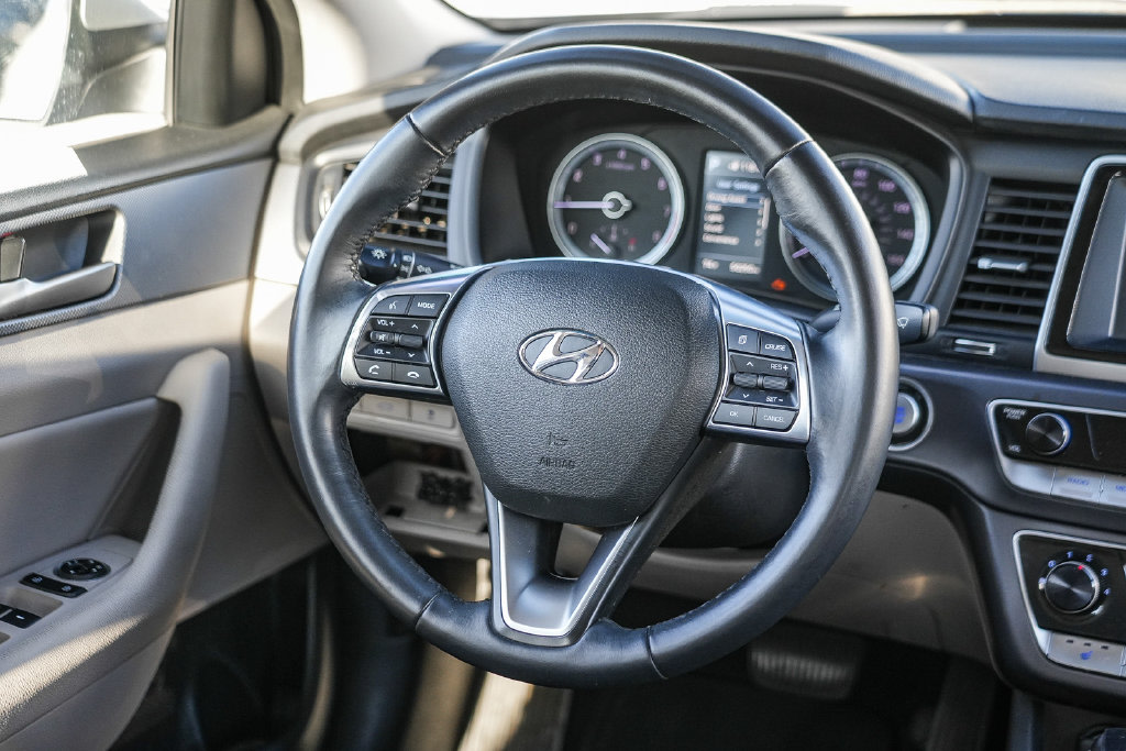 Thumbnail: 2018 Hyundai Sonata - 2