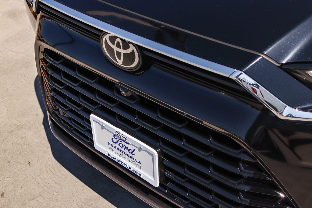 Thumbnail: 2026 Toyota Grand Highlander - 6