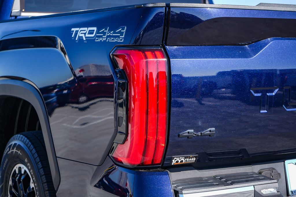 Thumbnail: 2022 Toyota Tundra - 20
