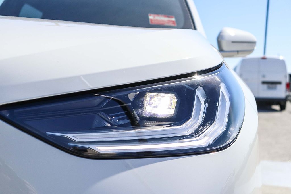 Thumbnail: 2025 BMW X3 - 18
