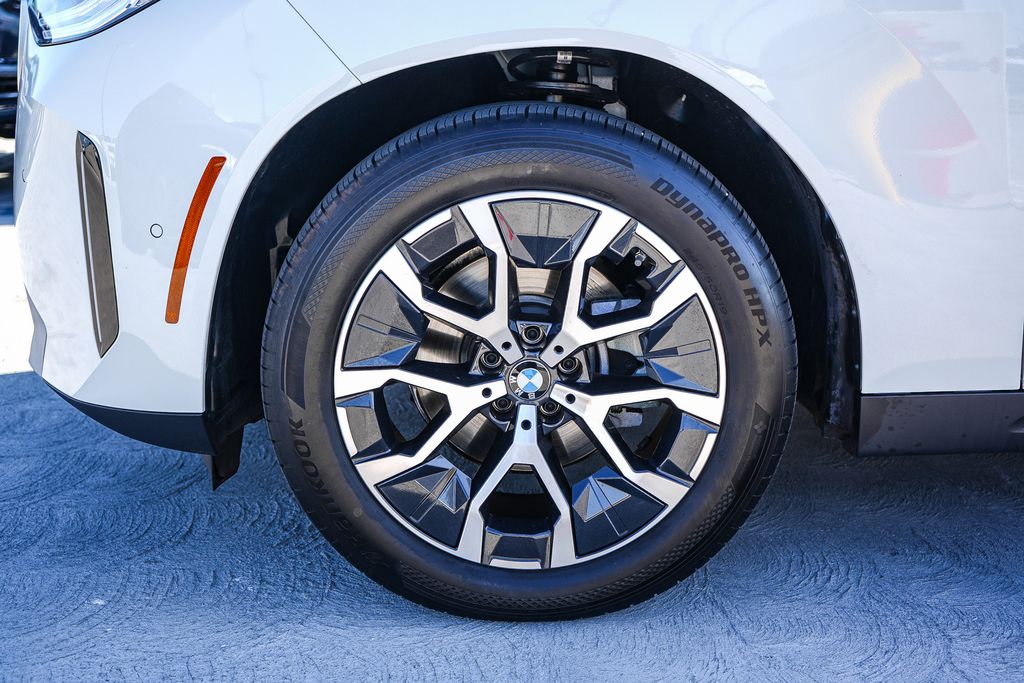 Thumbnail: 2026 BMW X3 - 22
