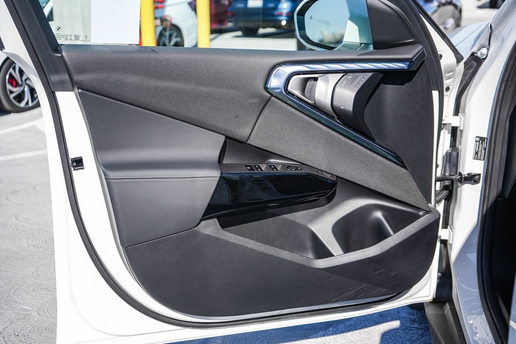 Thumbnail: 2026 BMW X3 - 24