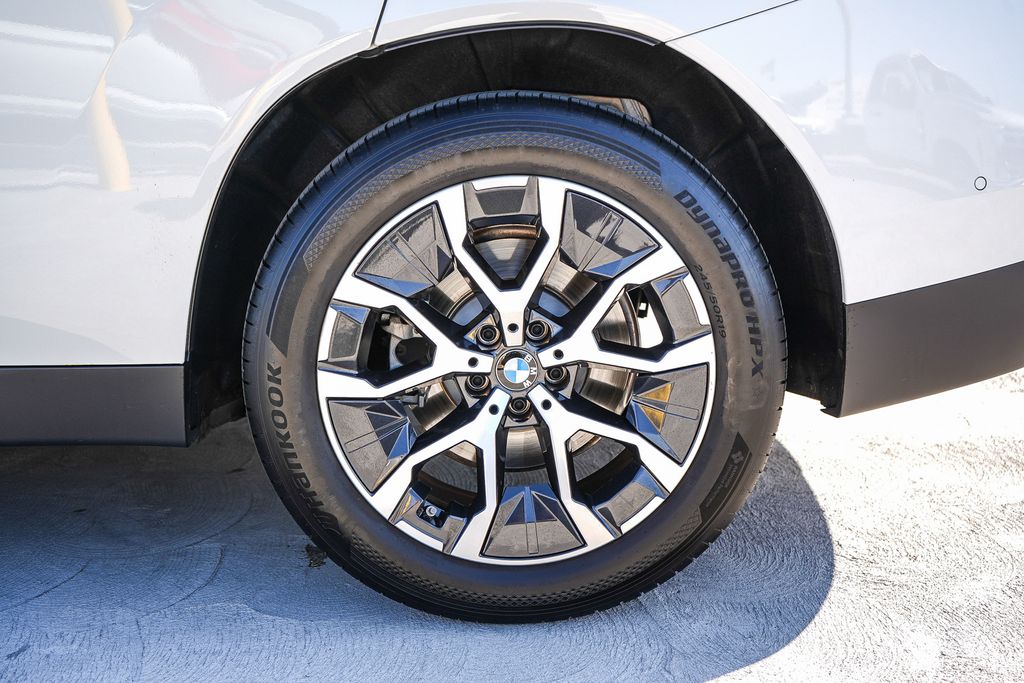 Thumbnail: 2026 BMW X3 - 6