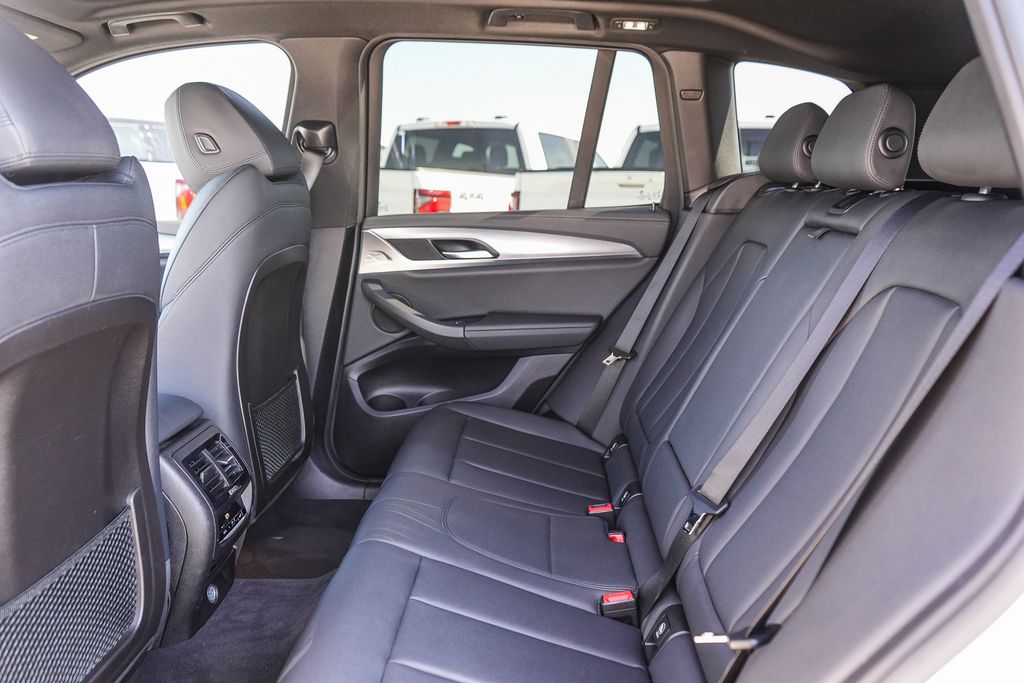 Thumbnail: 2019 BMW X3 - 11