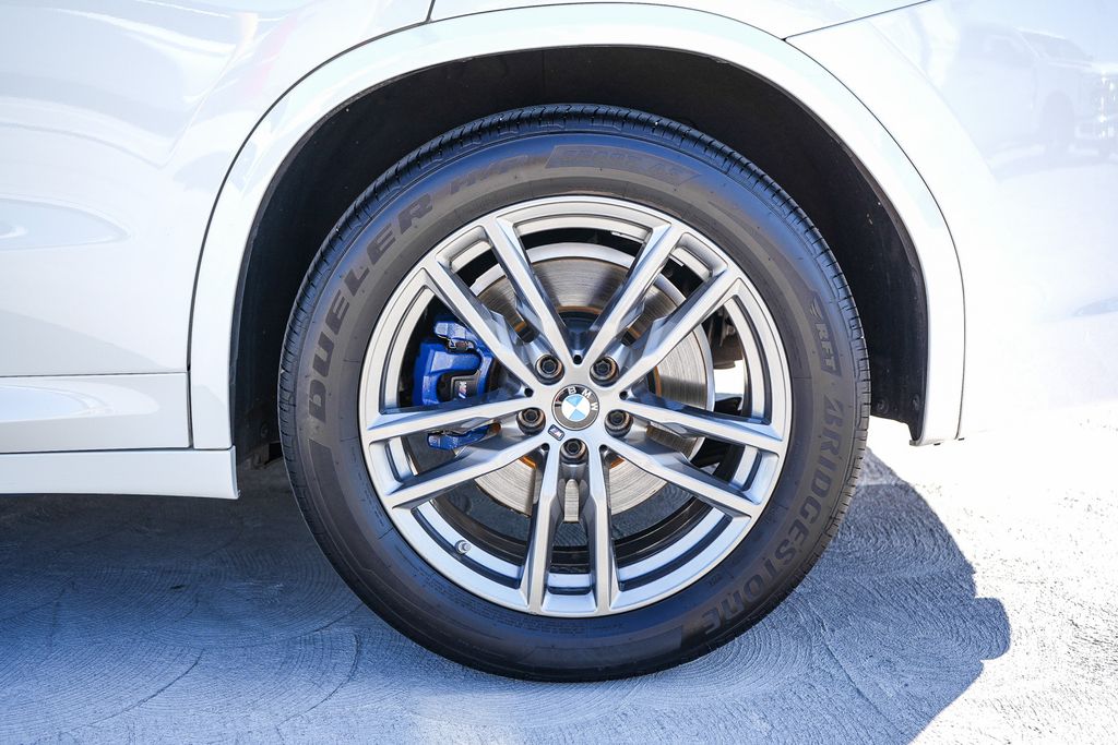 Thumbnail: 2019 BMW X3 - 6