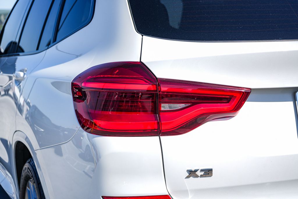 Thumbnail: 2019 BMW X3 - 21