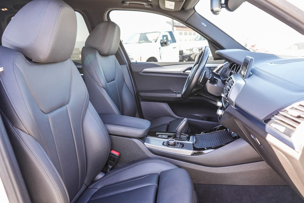 Thumbnail: 2019 BMW X3 - 9