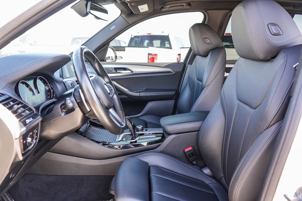 Thumbnail: 2019 BMW X3 - 10