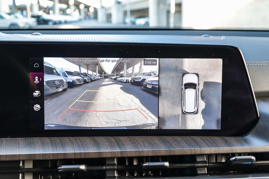 Thumbnail: 2023 Kia Telluride - 31