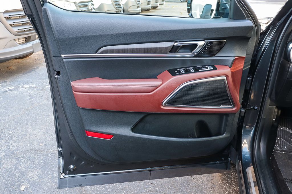 Thumbnail: 2023 Kia Telluride - 29