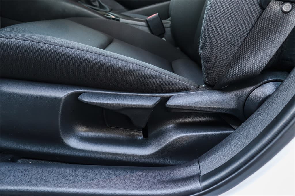 Thumbnail: 2023 Toyota Corolla - 24