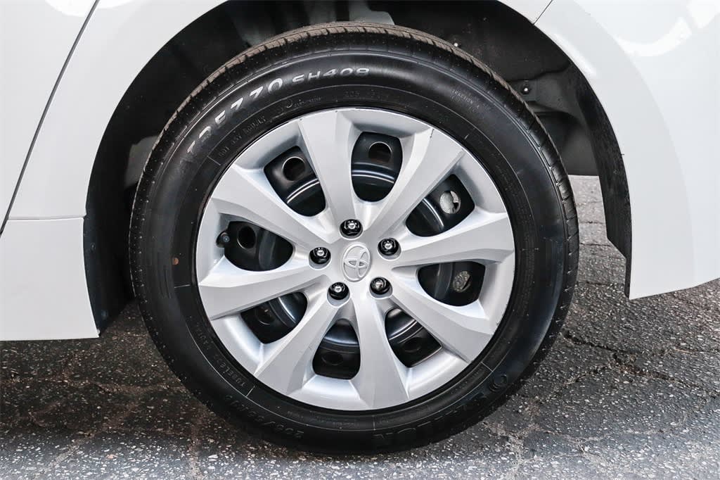 Thumbnail: 2023 Toyota Corolla - 6