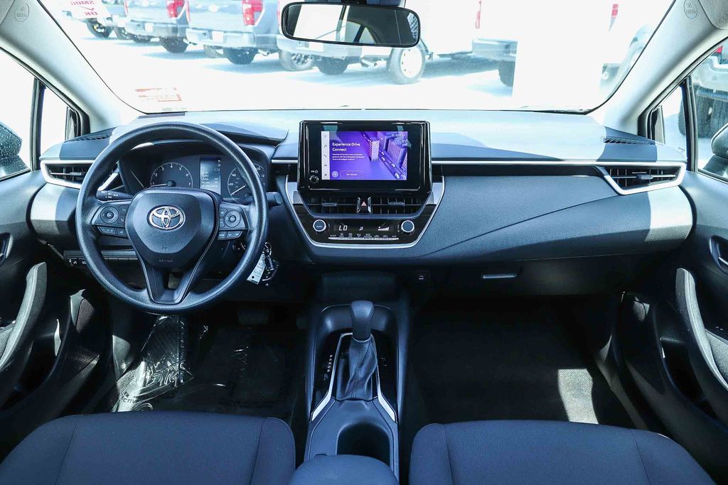 Thumbnail: 2025 Toyota Corolla - 2
