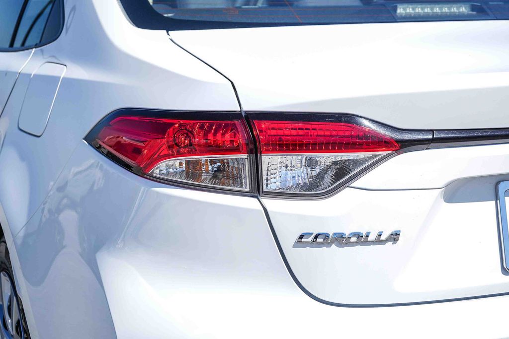 Thumbnail: 2024 Toyota Corolla - 21