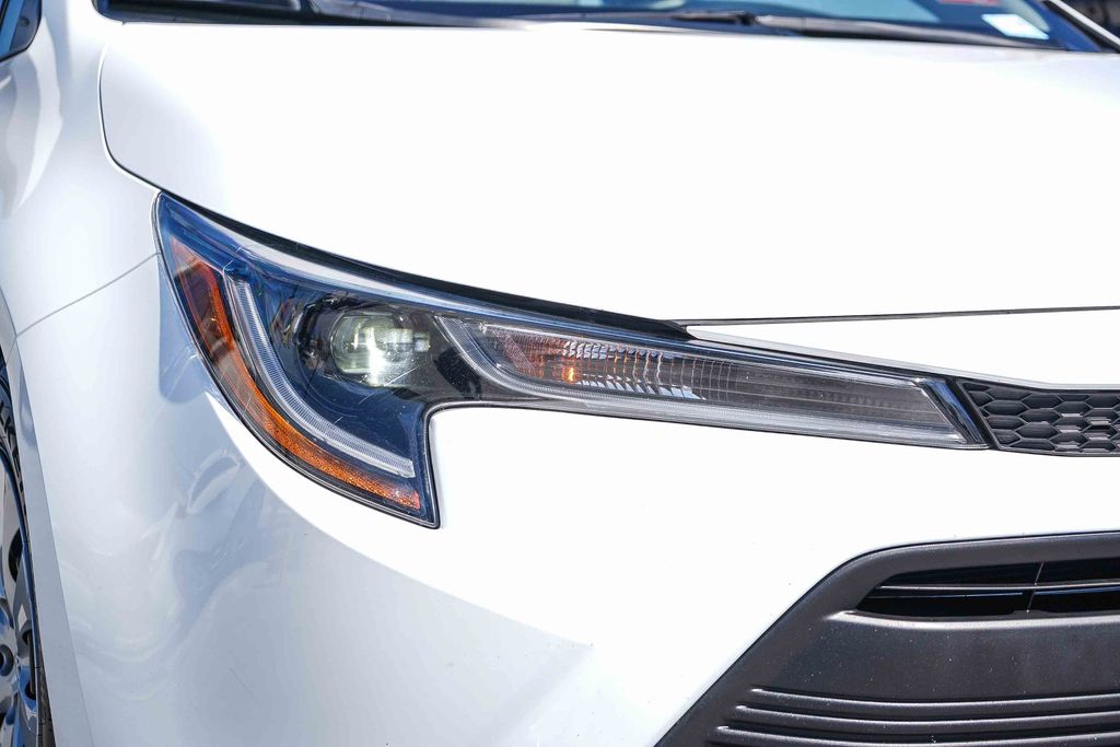 Thumbnail: 2024 Toyota Corolla - 17