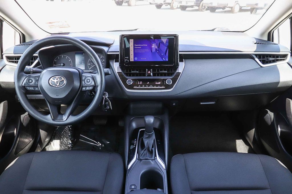 Thumbnail: 2025 Toyota Corolla - 2