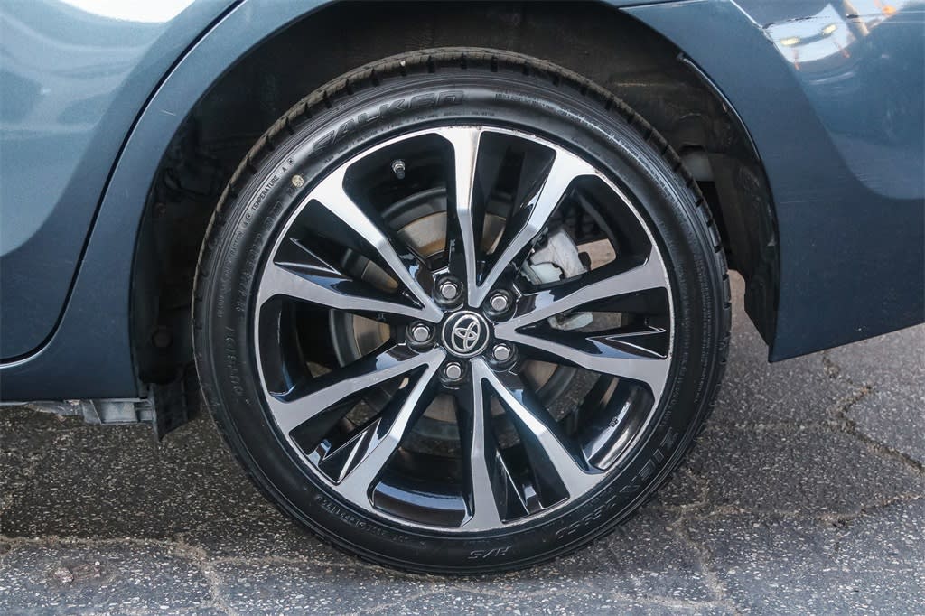 Thumbnail: 2018 Toyota Corolla - 7