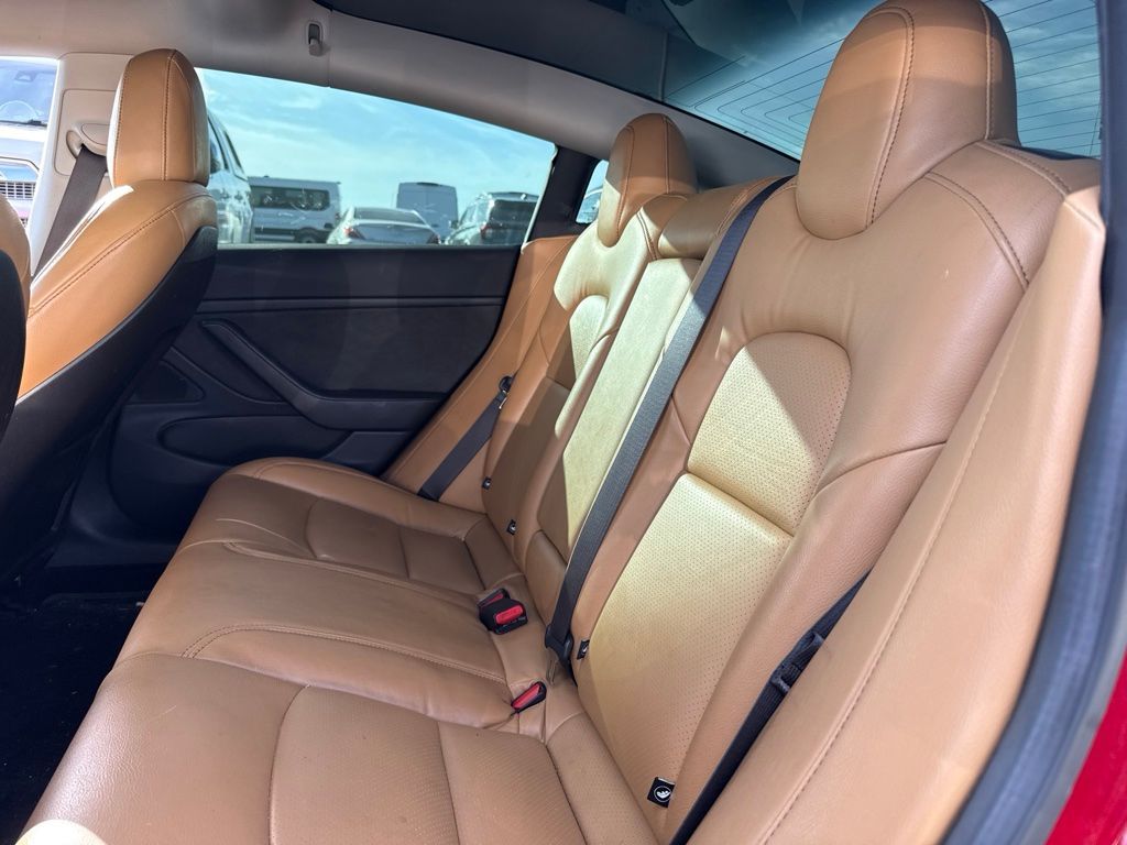Thumbnail: 2018 Tesla Model 3 - 8