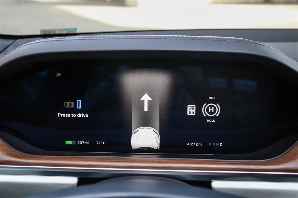 Thumbnail: 2022 Tesla Model S - 14